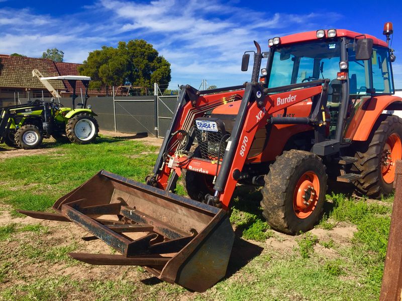 Kubota M X Tractor Grogans Machinery